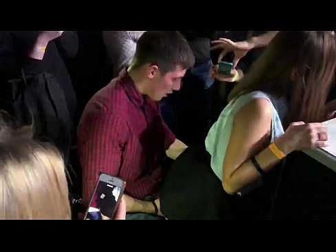 ❤️ Igazi szex egy orosz éjszakai klubban. 18 éves orosz lány anális és vagina baszott éjszakai klubban ❌ Csak pornó at hu.eviewporn-com.ru ❌️❤